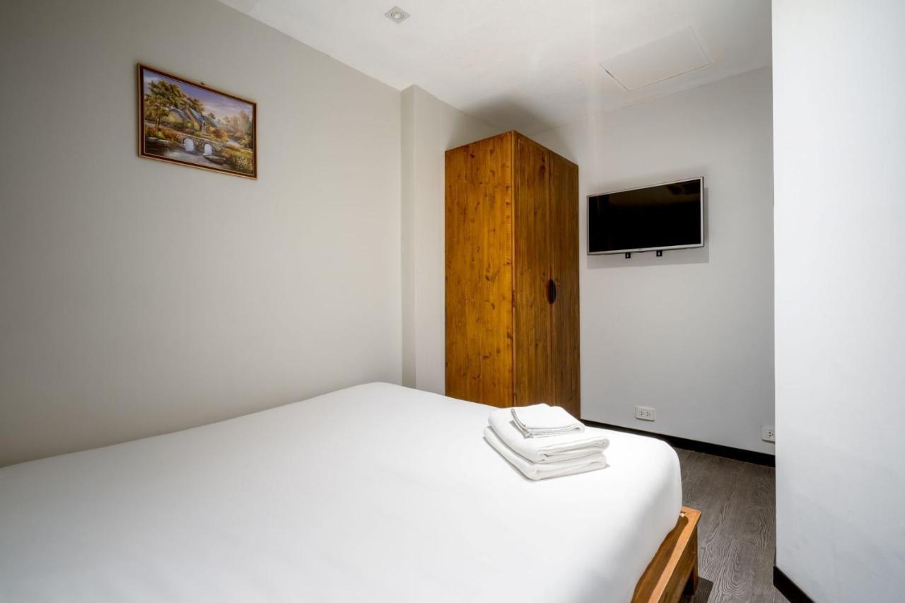 Go Inn V สุขุมวิท 20 Bangkok Exteriér fotografie